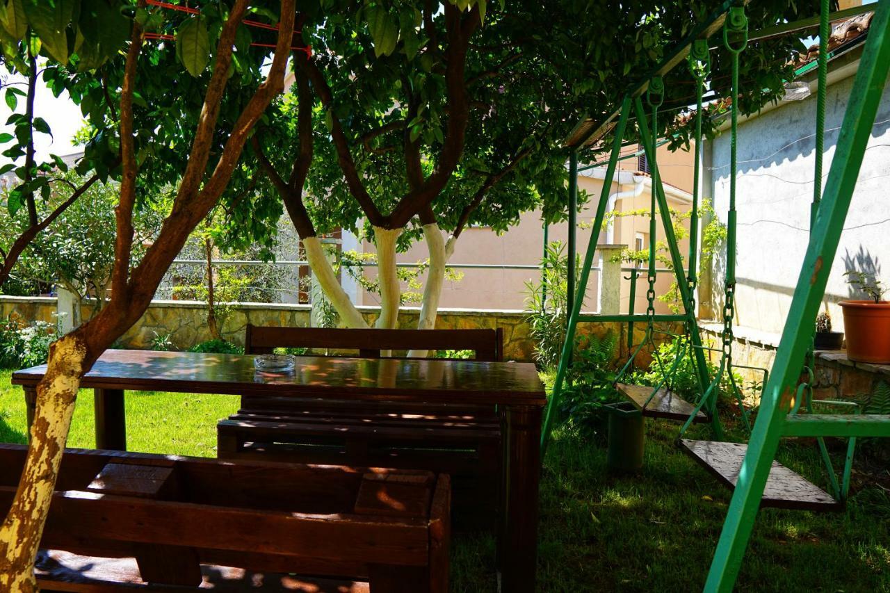 Апартаменти Apartman Cro Garden Задар Екстер'єр фото